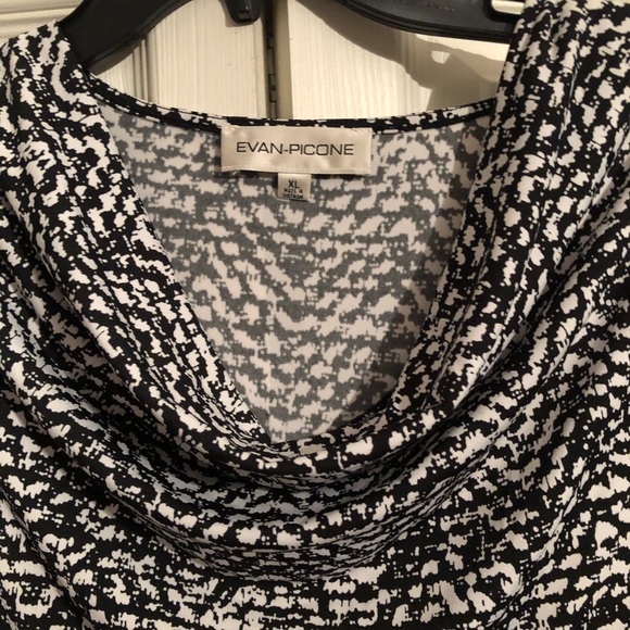 Evan Picone  Cowl Neck Long Sleeve Top XL. - Picture 2 of 4